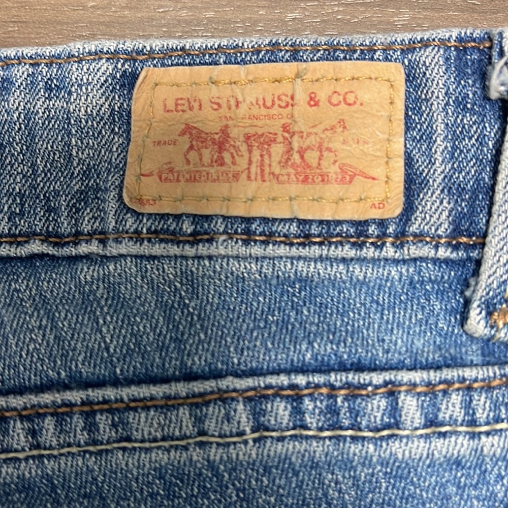 Jeans - Picture 6 of 7